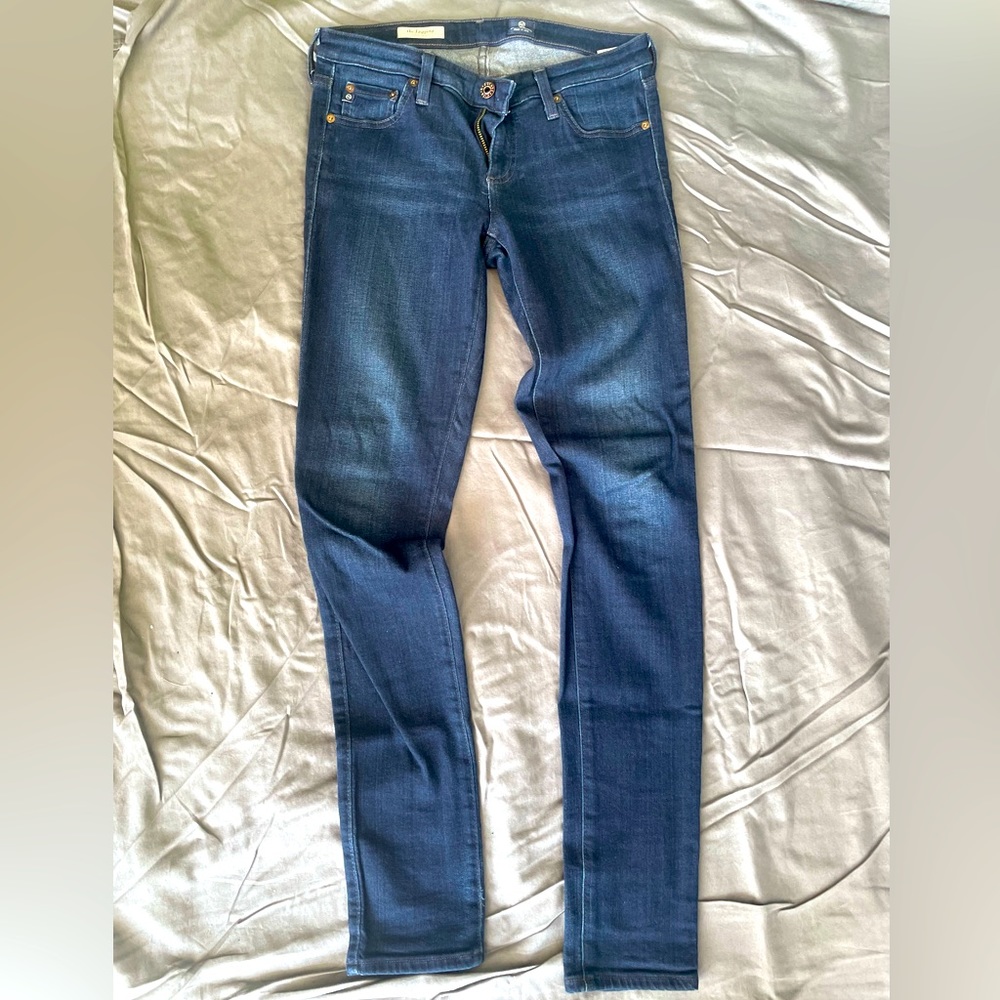 Super Skinny AG jeans.